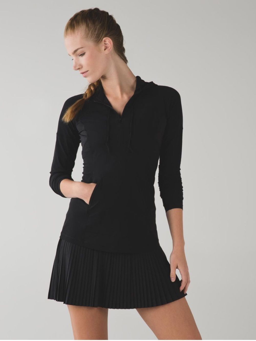 Lululemon Runbeam Hoodie in Black Athletic Long Sleeve Shirt Size 12